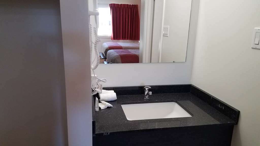 Motel Bo-Camrose, Ab Room photo
