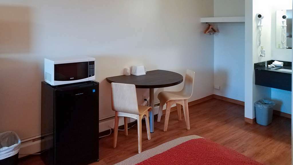 Motel Bo-Camrose, Ab Room photo